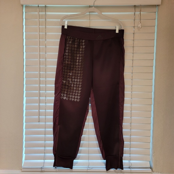 Adidas by Stella McCartney Train Track Pants Size Medium Burgundy Zip Bottom NWT - Picture 1 of 8